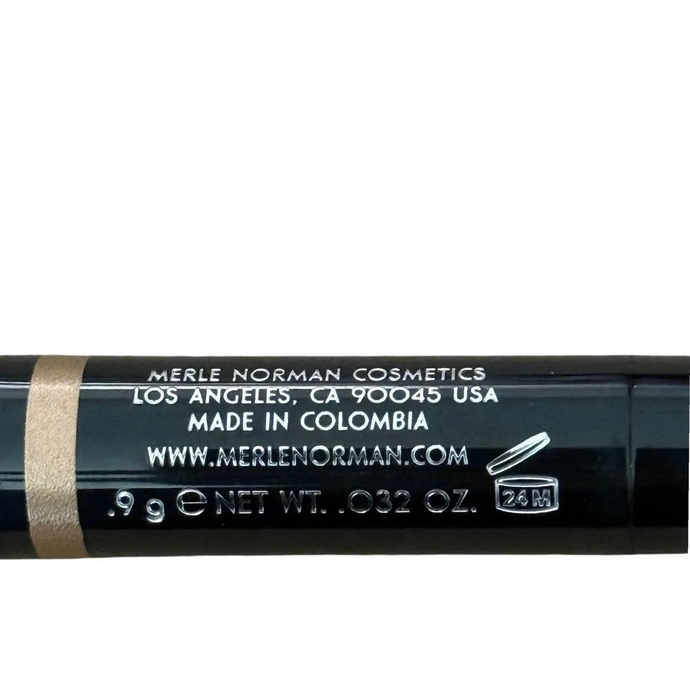 Merle Norman Shadow Crayon Cashmere .032 oz .9g